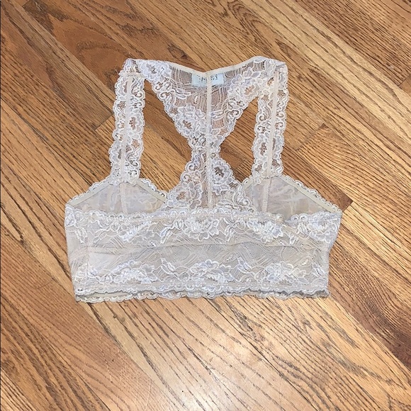 Fab’rik lace bralette ☀️ - Picture 2 of 4